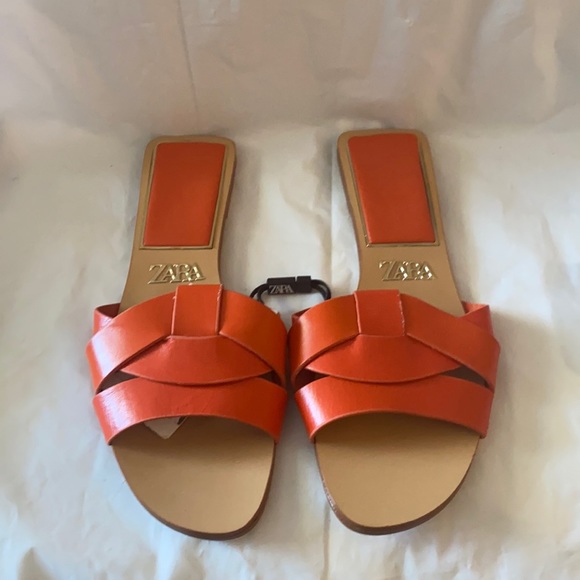 Zara Flats